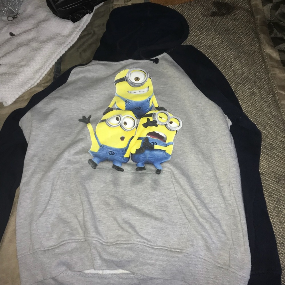 Oversized Minions Sweater